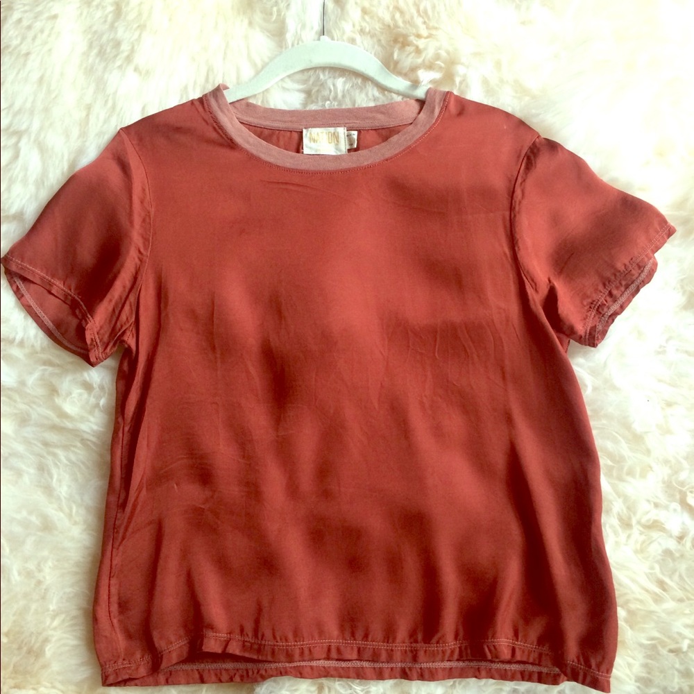Silky short sleeve T-shirt